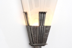 70-deco_sconce_angled-800x600